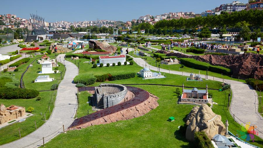 متحف وحديقة مينيا تورك في اسطنبول
