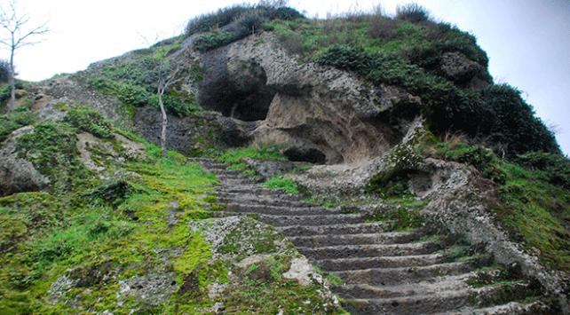 مغارات تكة كوي (Tekkeköy Mağarası)